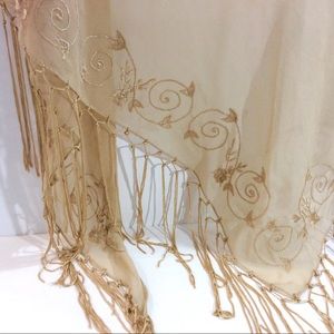 Shawl / Scarf / Wrap